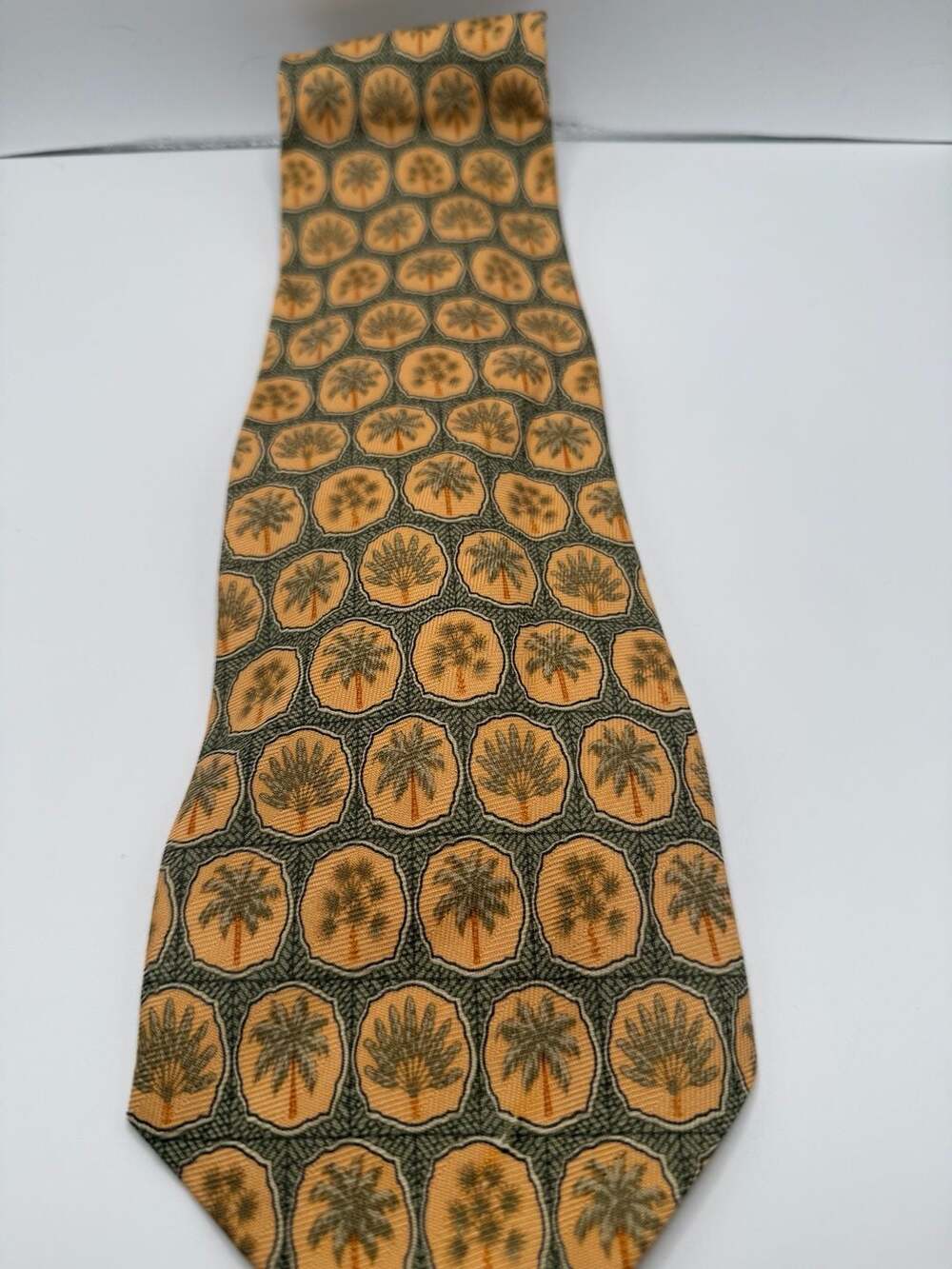 Tommy Bahama Silk Necktie Palm Tree Pattern Orange Green